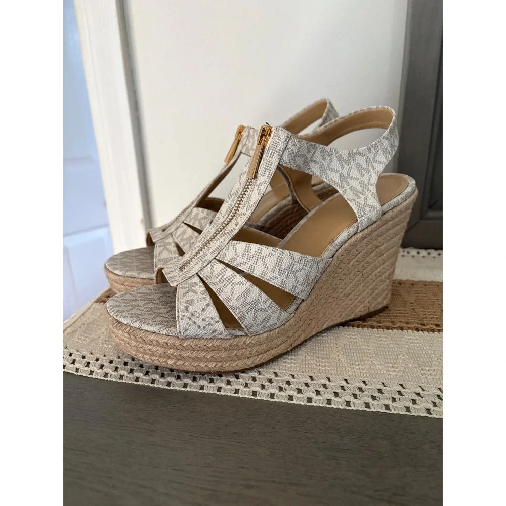Michael Kors Wedge Espadrille Sandals Vanilla Logo Size 10